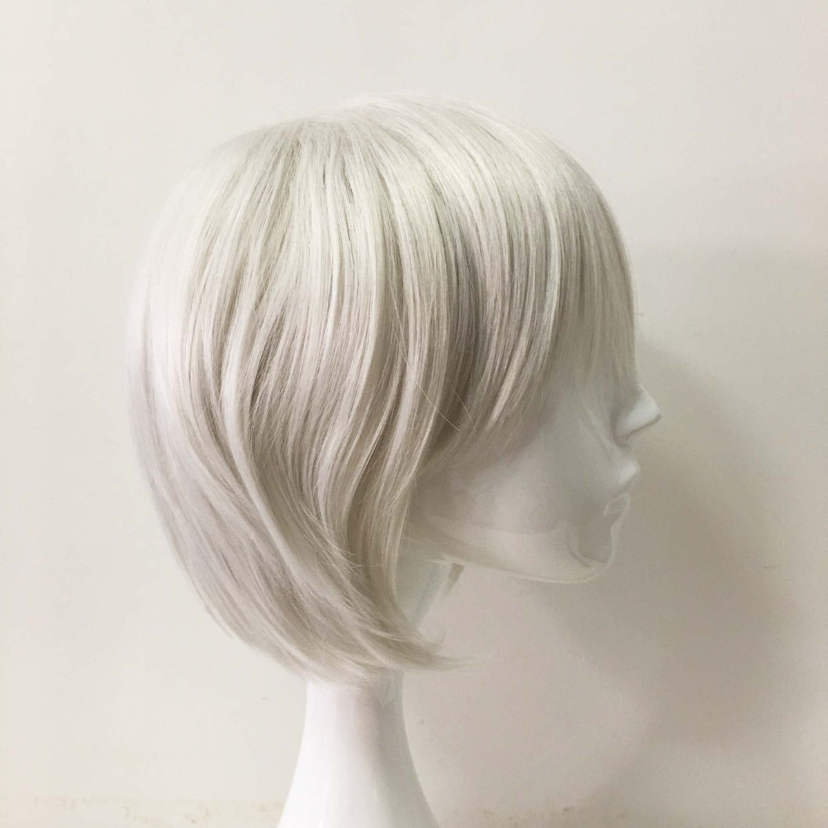 nevermindyrhead Women Silver White Short Straight Fringe Bangs Cosplay Wig